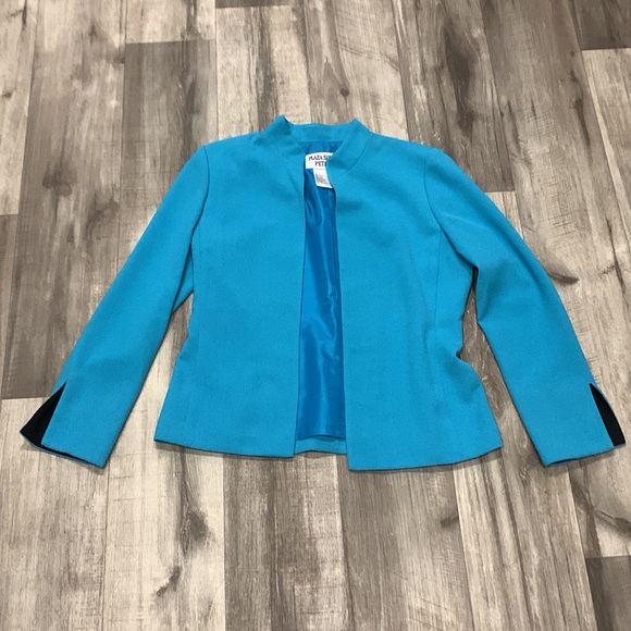 Plaza South Petite 6P Baby Blue Blazer - Picture 3 of 6